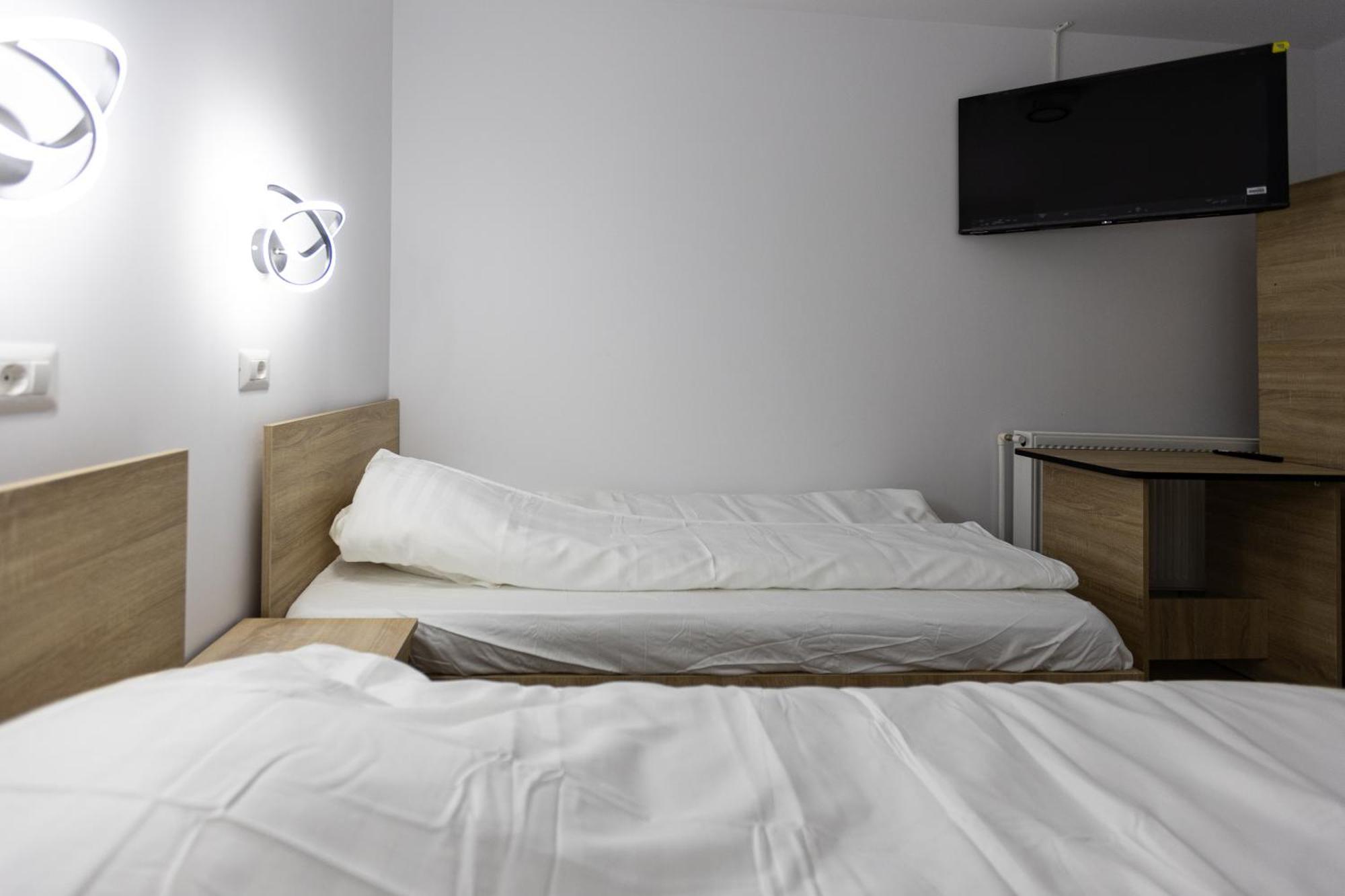 Homestay Pensiunea Aries Craiova